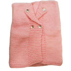 CHALECO TEJIDO CRUZADO CON BOTONES NACAR